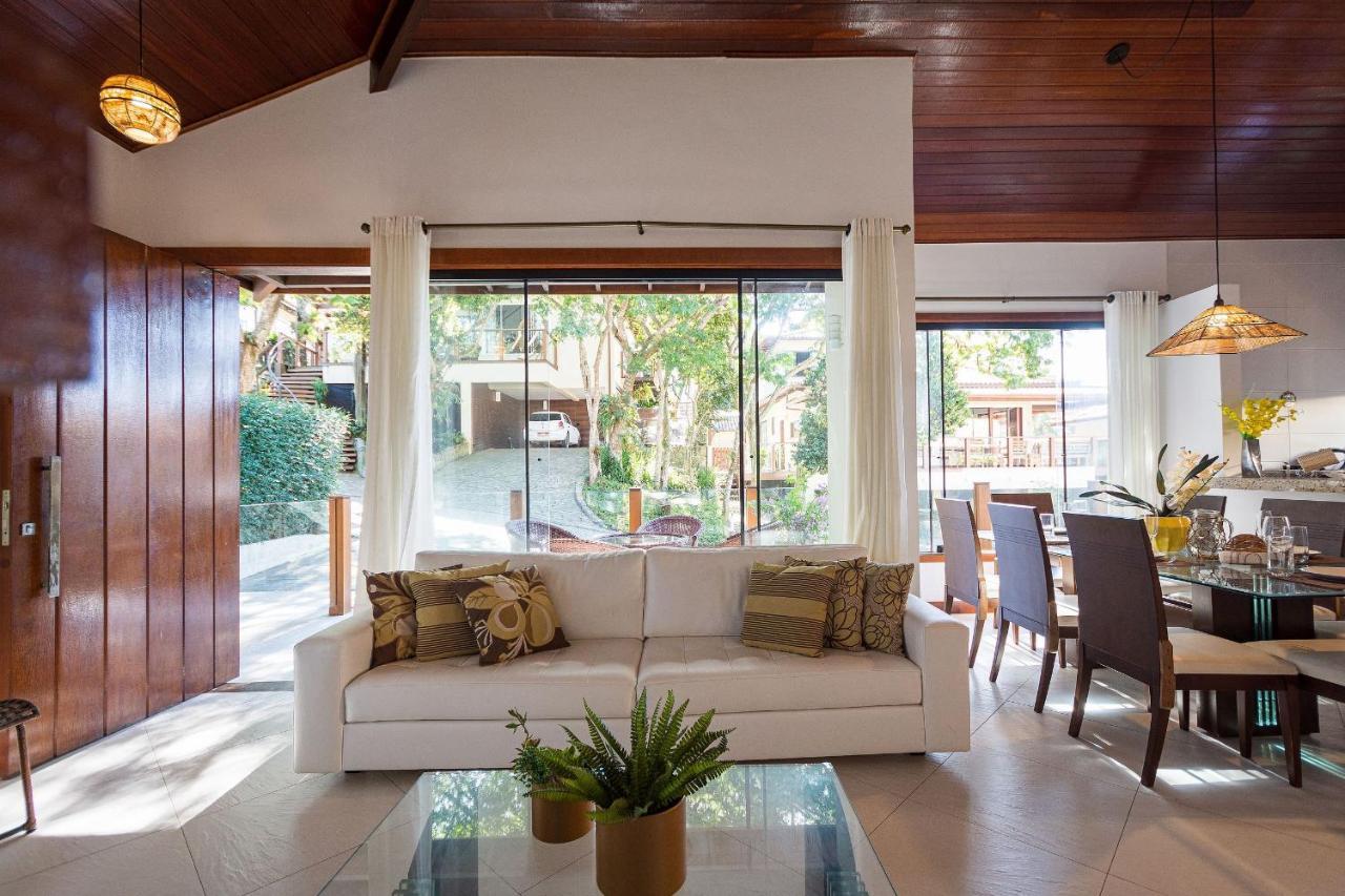 Casa Espetacular Entre Geriba E Ferradurinha - Wifi 200Mb - Piscina Do Codominio - 700 M Da Praia - Garagem - 4 Suites - Area Gourmet Privativa - Cozinha Equipada - Area Kids - Portaria 24H - Ar Condicionado Búzios Zewnętrze zdjęcie