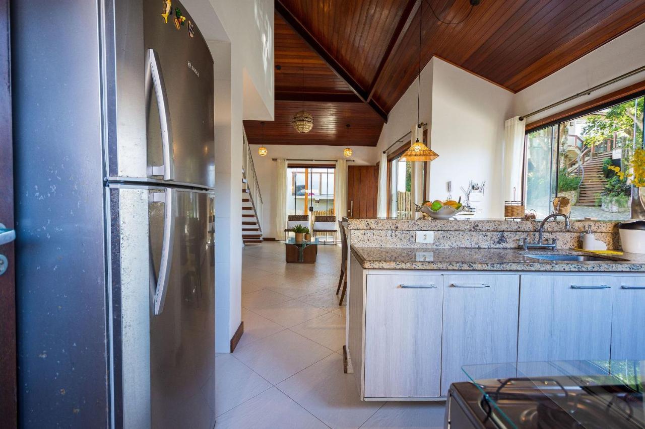 Casa Espetacular Entre Geriba E Ferradurinha - Wifi 200Mb - Piscina Do Codominio - 700 M Da Praia - Garagem - 4 Suites - Area Gourmet Privativa - Cozinha Equipada - Area Kids - Portaria 24H - Ar Condicionado Búzios Zewnętrze zdjęcie
