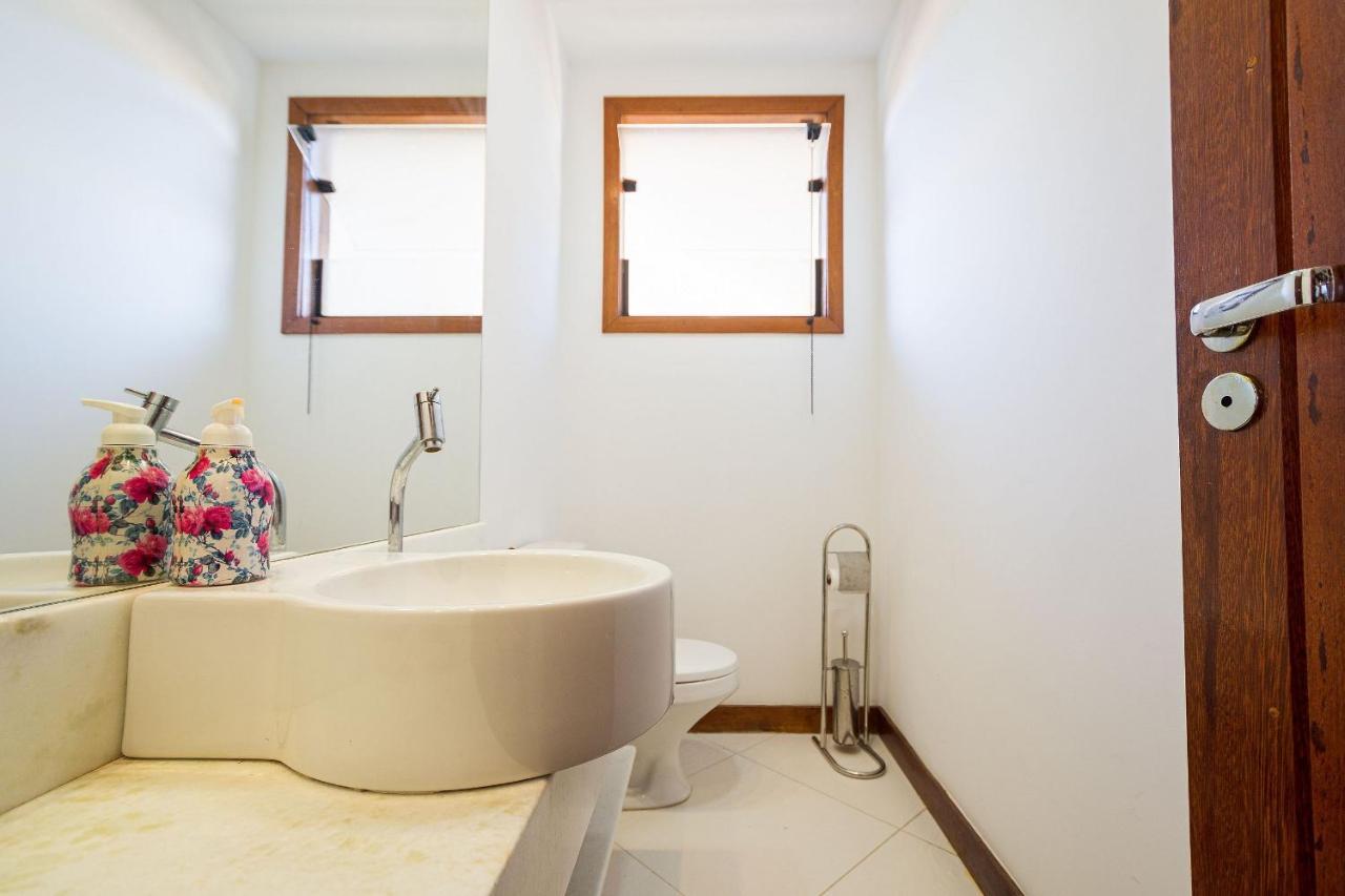 Casa Espetacular Entre Geriba E Ferradurinha - Wifi 200Mb - Piscina Do Codominio - 700 M Da Praia - Garagem - 4 Suites - Area Gourmet Privativa - Cozinha Equipada - Area Kids - Portaria 24H - Ar Condicionado Búzios Zewnętrze zdjęcie