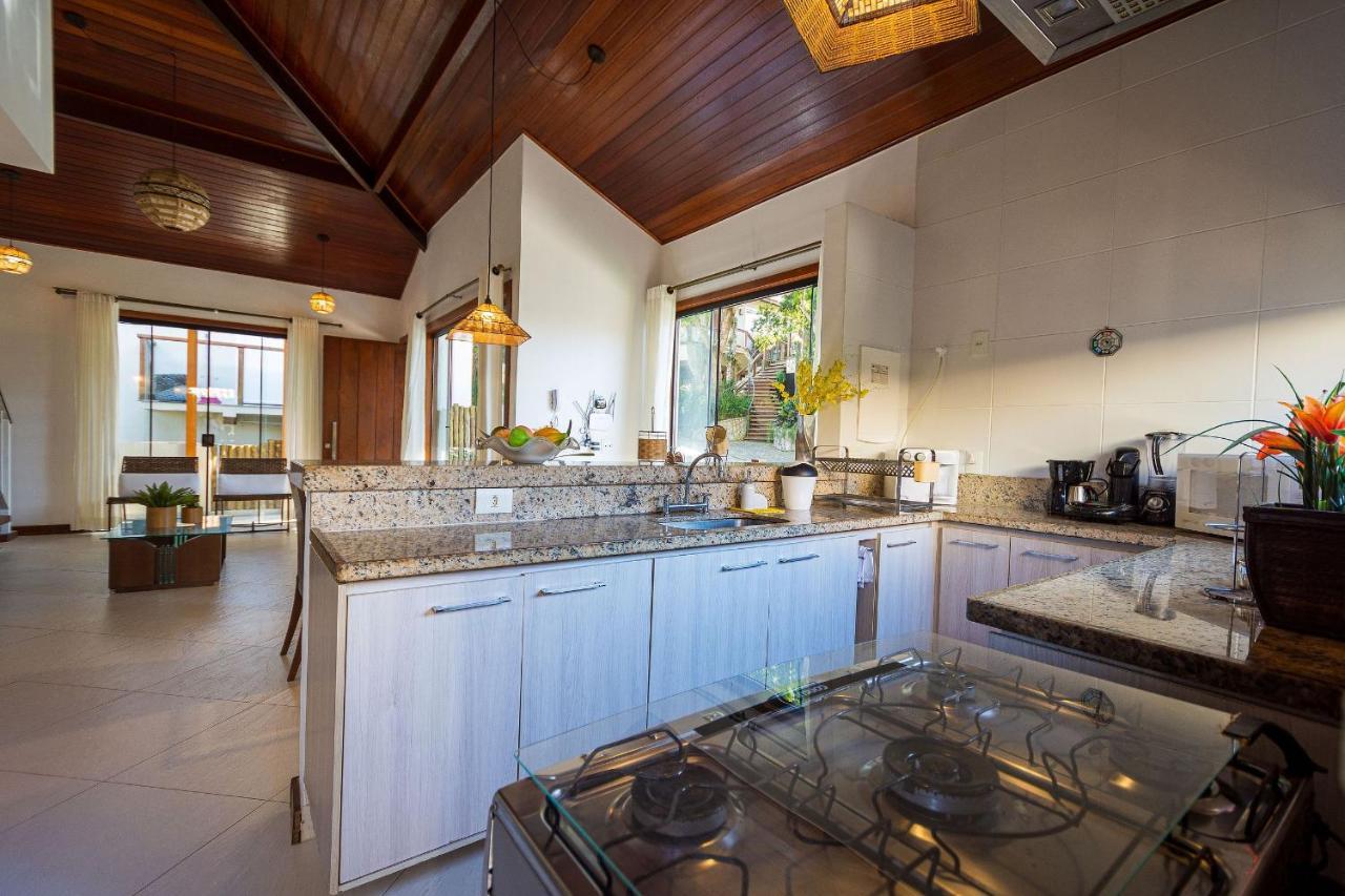Casa Espetacular Entre Geriba E Ferradurinha - Wifi 200Mb - Piscina Do Codominio - 700 M Da Praia - Garagem - 4 Suites - Area Gourmet Privativa - Cozinha Equipada - Area Kids - Portaria 24H - Ar Condicionado Búzios Zewnętrze zdjęcie